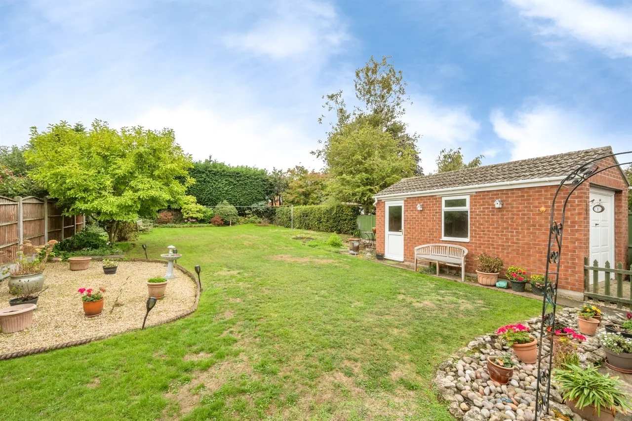 Ingham Road, Bawtry, DN10, photo 4