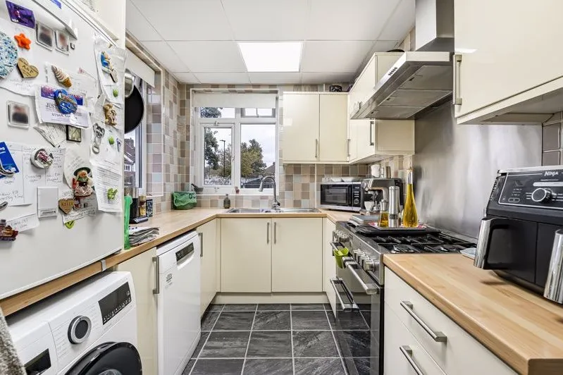 Avery Hill Road, London, SE9, photo 6