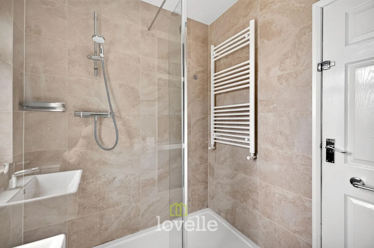 Carlton Road, Healing, DN41, photo 20