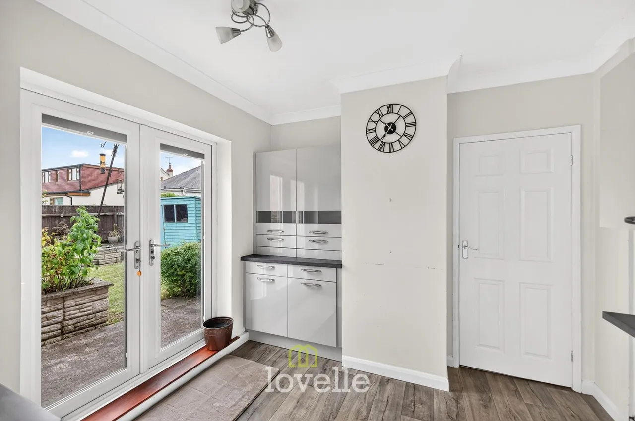 Carlton Road, Healing, DN41, photo 7