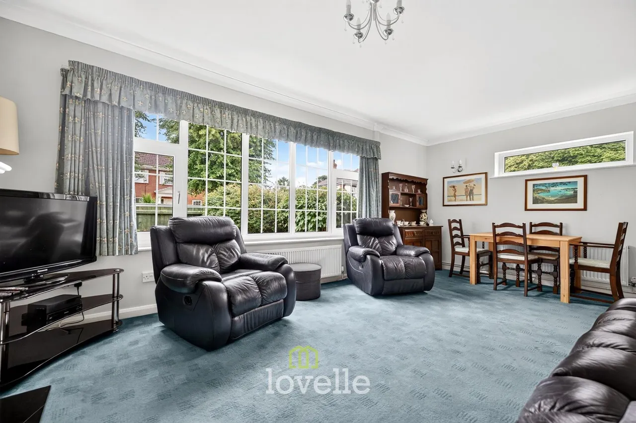 Carlton Road, Healing, DN41, photo 12