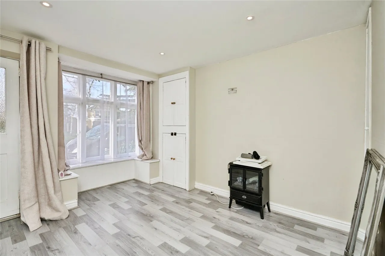 Castle Road, Newport, PO30, photo 6