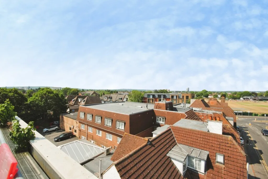 Upton Road, Watford, photo 10