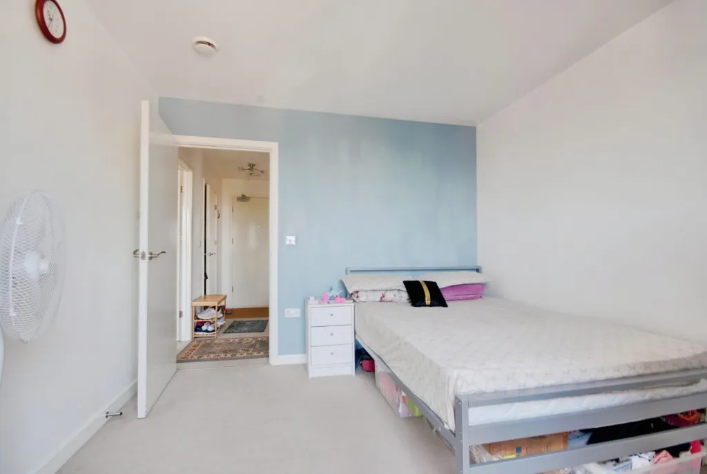 Upton Road, Watford, photo 7