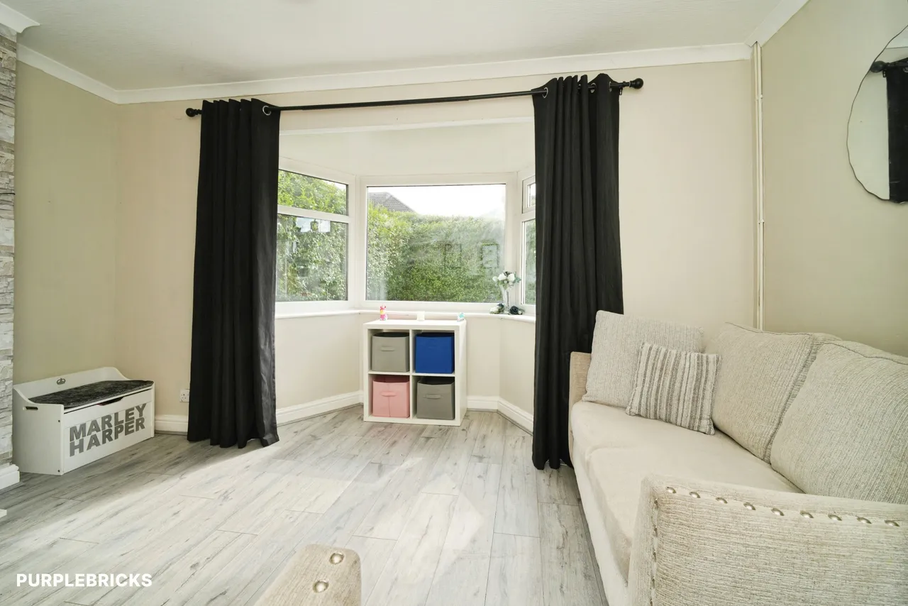 Rosendale Crescent, Bacup, OL13, photo 4