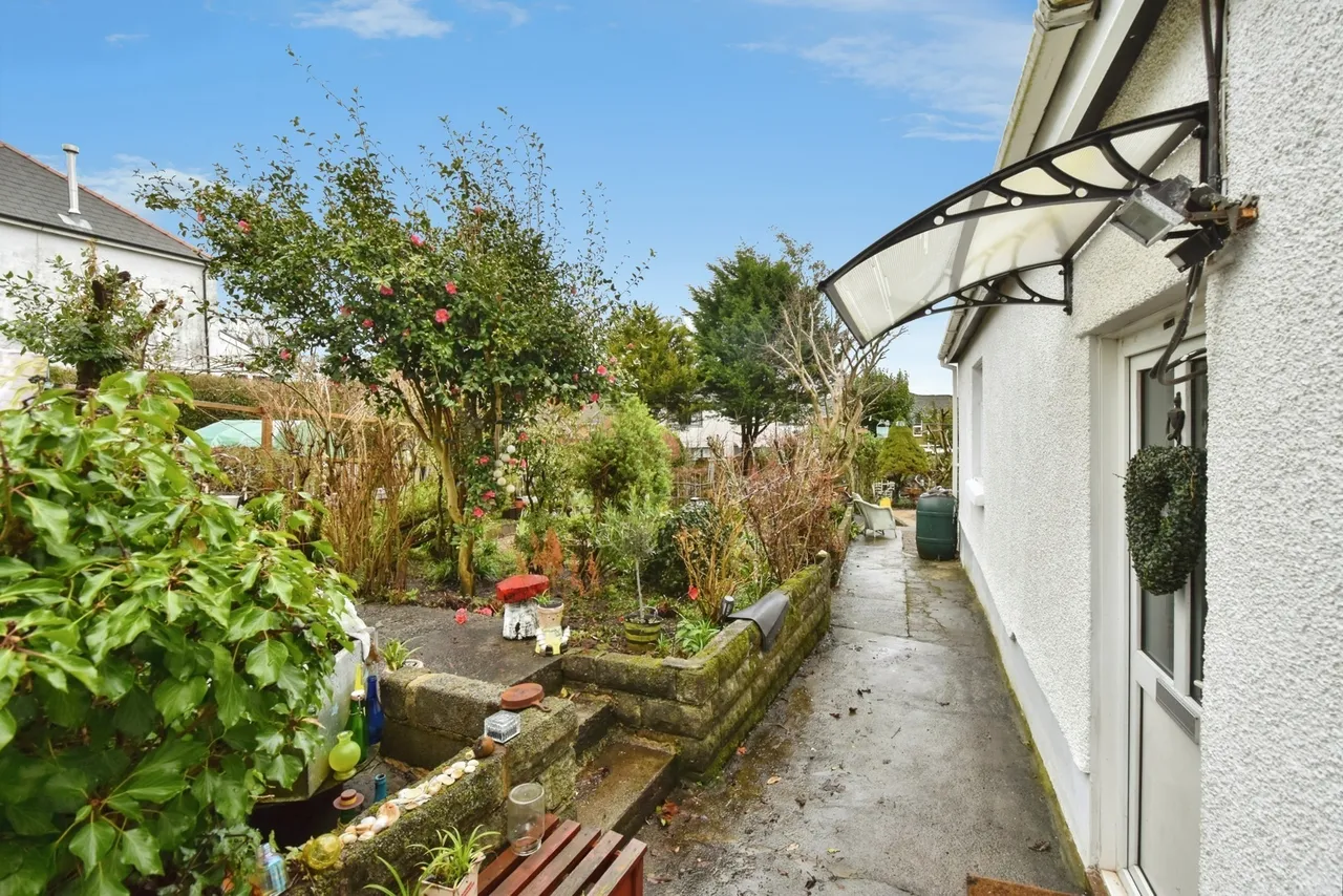 Parklands Road, Parklands, SA18, photo 18
