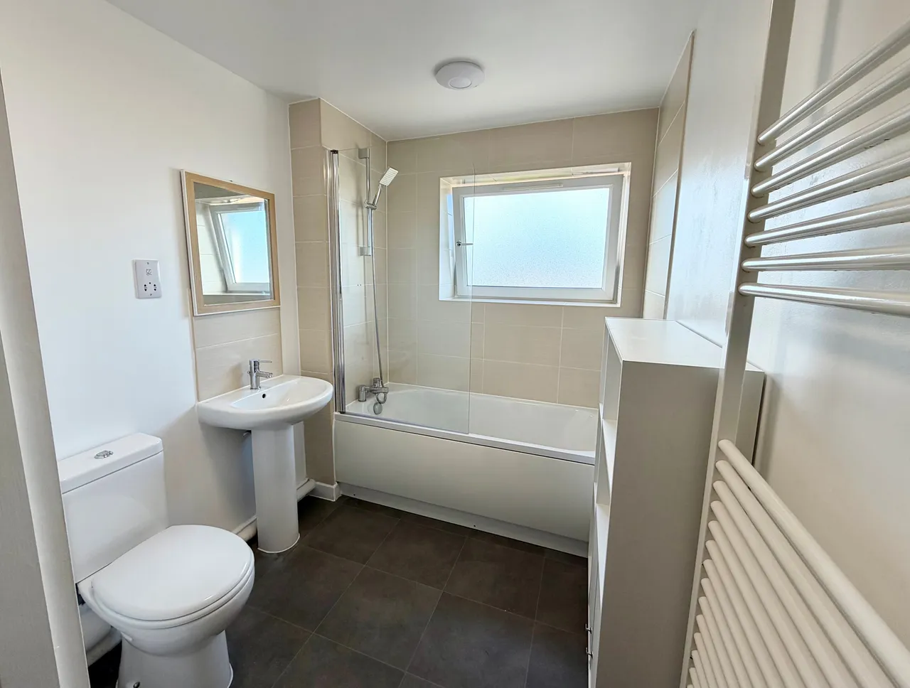 Hereward Tower, Broadway, PE1, photo 4