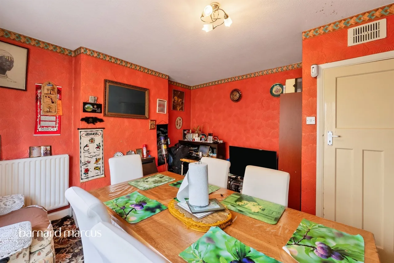 Barforth Road, London, photo 8