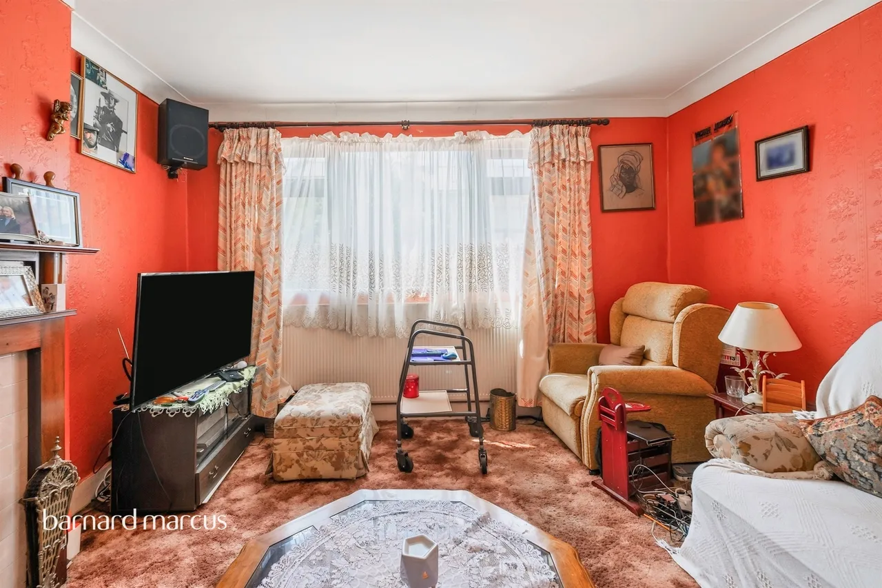 Barforth Road, London, photo 4