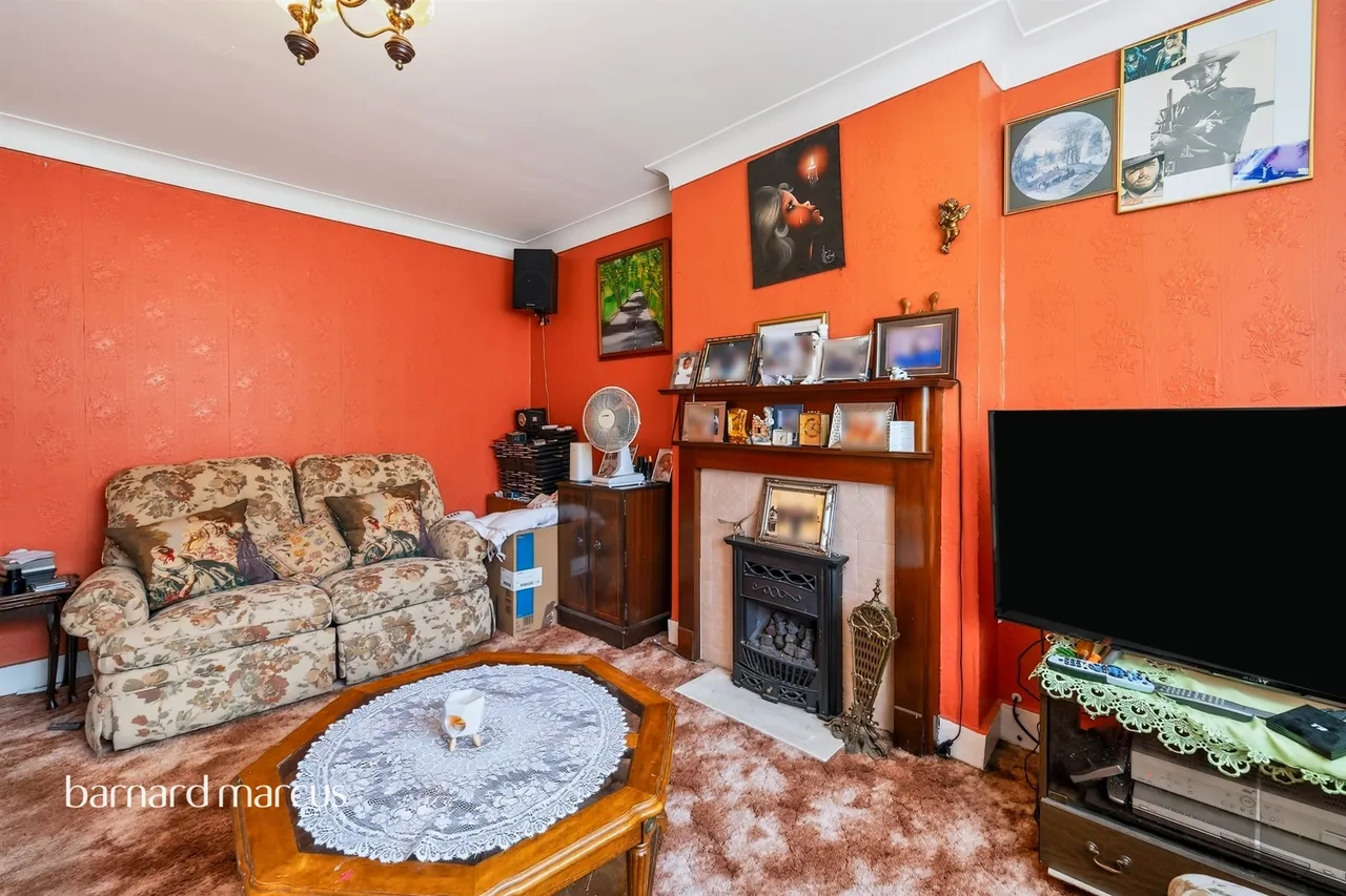 Barforth Road, London, photo 6