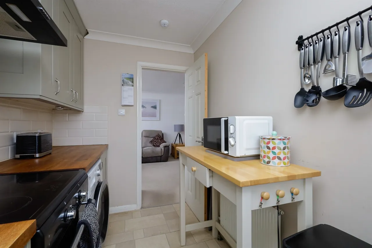 College Road, Seaford, photo 5