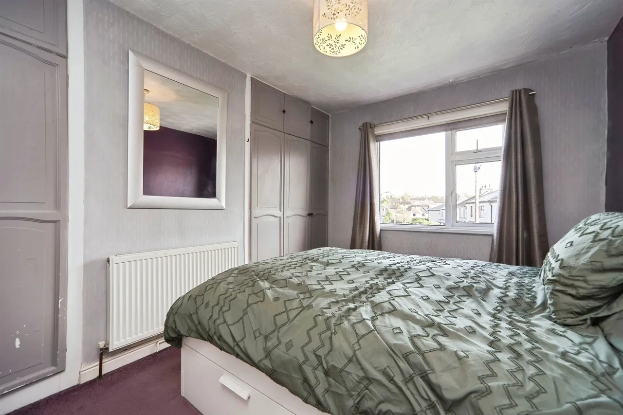 Low Ash Crescent, Shipley, BD18, photo 14