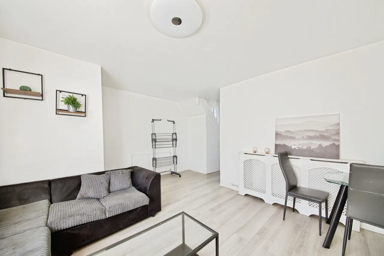 Cannington Road, Dagenham, RM9, photo 8