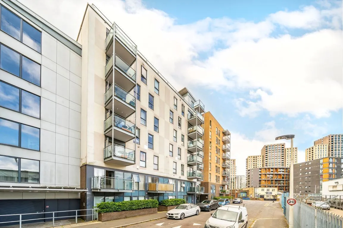 Turner Street, Canning Town, photo 8