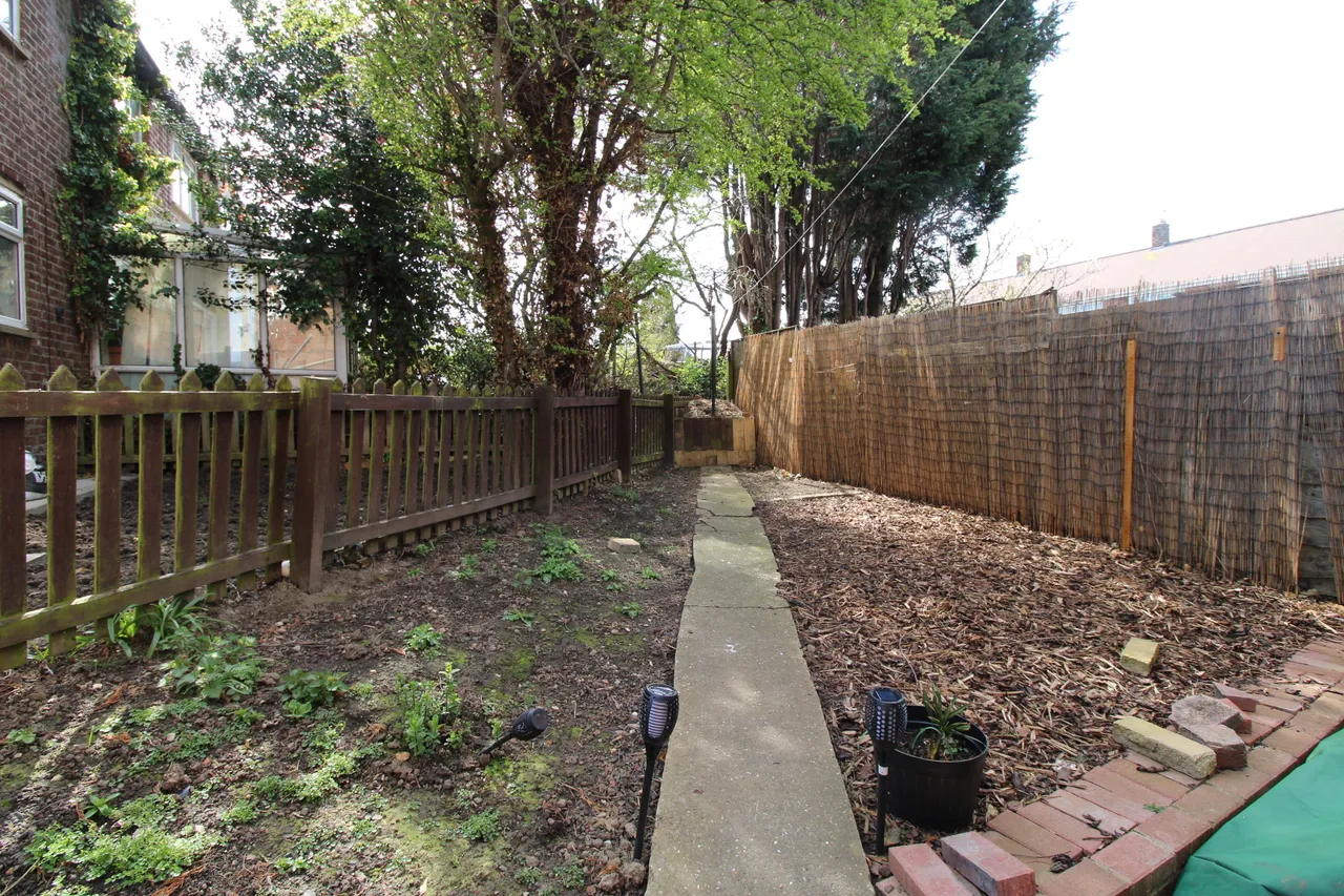 Melbourne Gardens, South Shields, NE34, photo 6