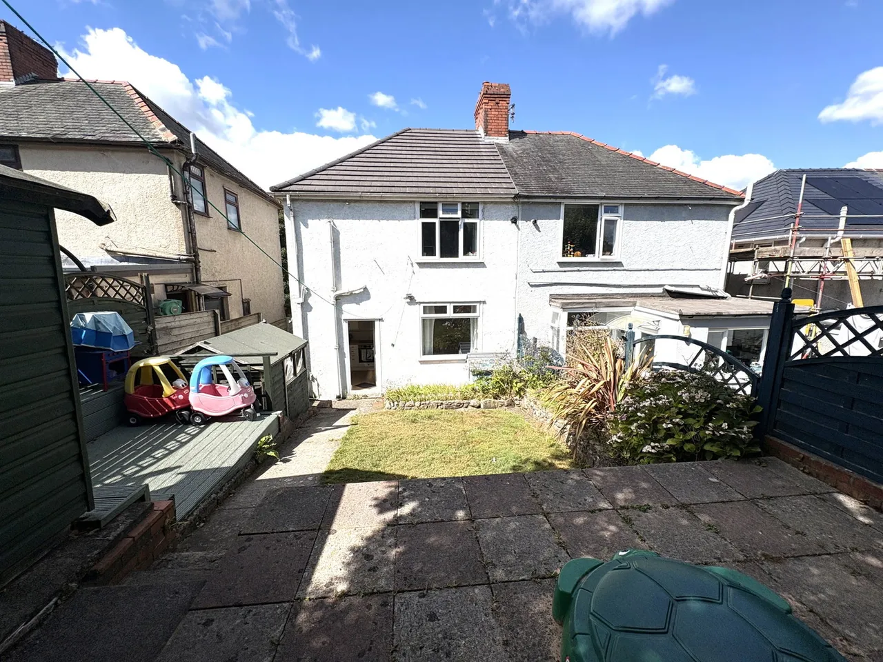 Cefn Coed Crescent, Cockett, SA2, photo 2