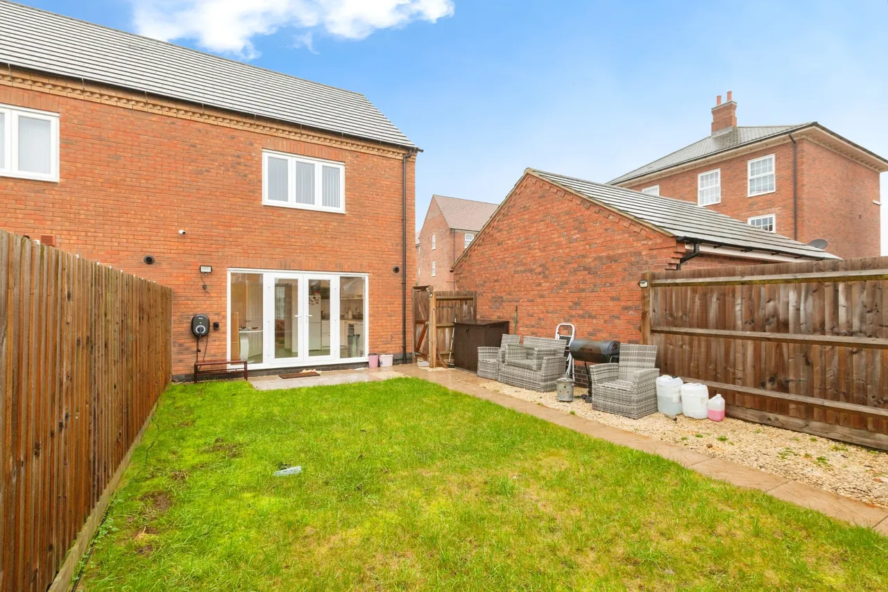 Inver Road, Leicester, LE19, photo 13