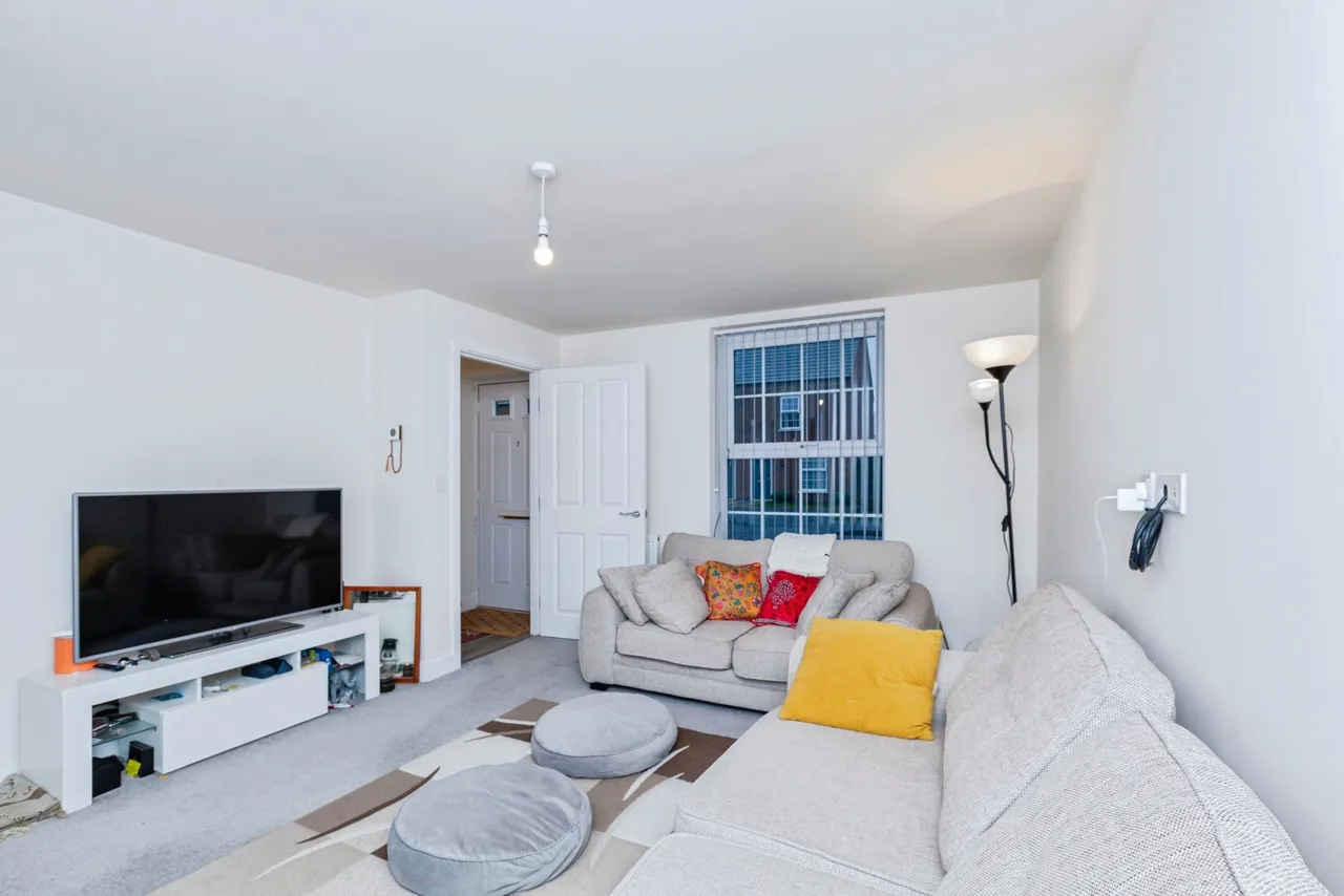 Inver Road, Leicester, LE19, photo 4
