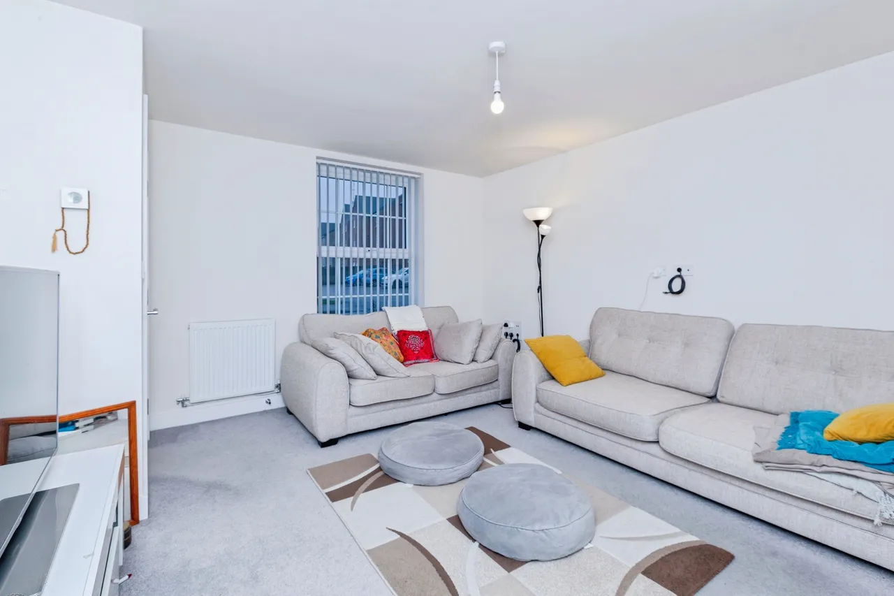 Inver Road, Leicester, LE19, photo 6