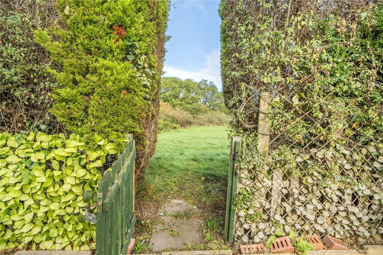 Highley Park Homes, Netherton, WV16, photo 2
