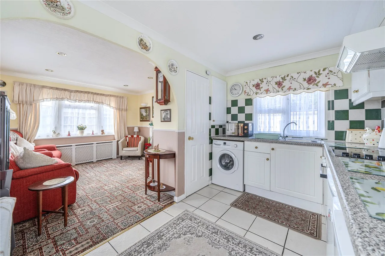 Highley Park Homes, Netherton, WV16, photo 3