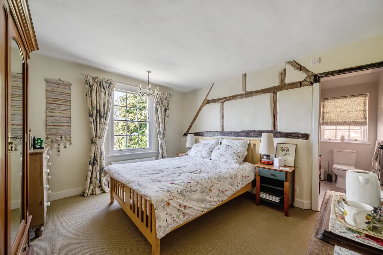 Old Mead, Gerrards Cross, SL9, photo 8