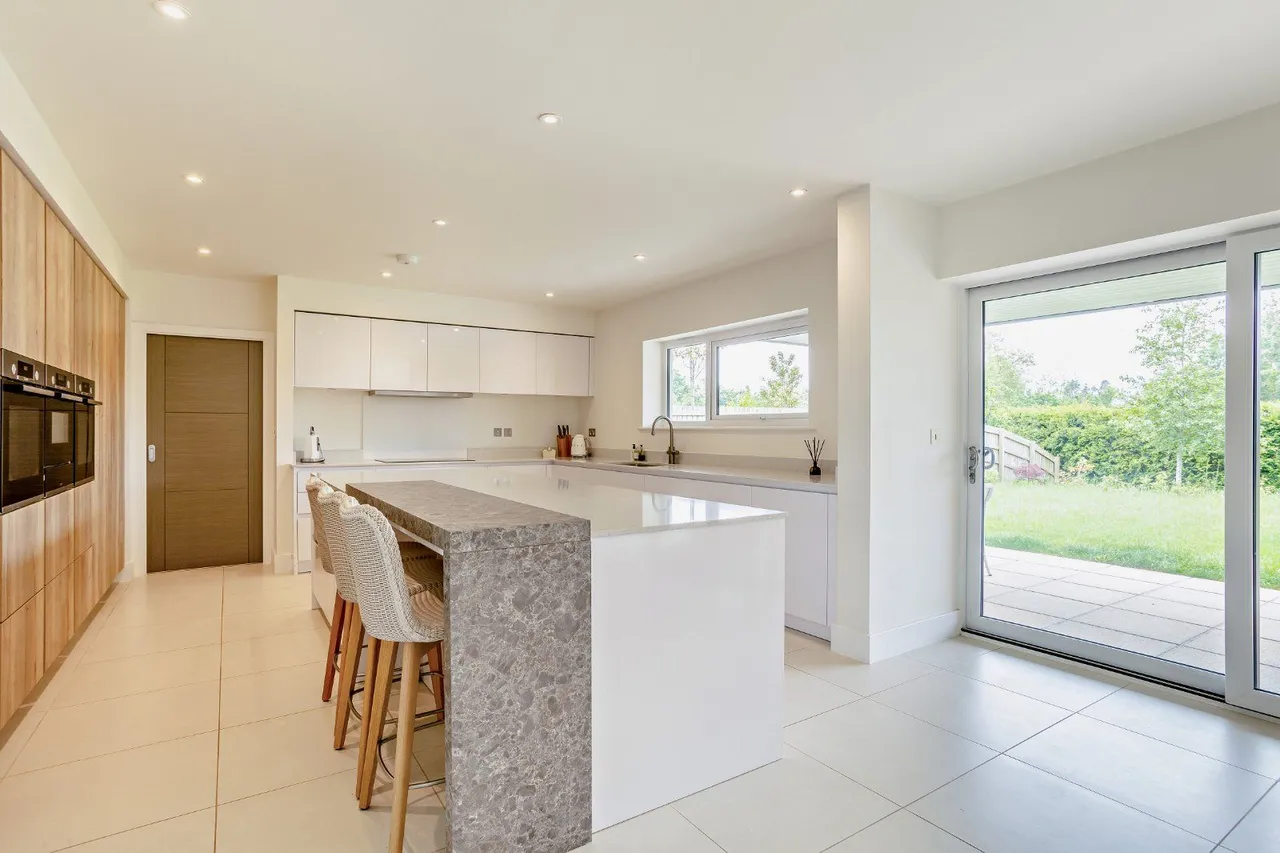 Regency Drive, Exeter, Devon, EX2 7SN, photo 8