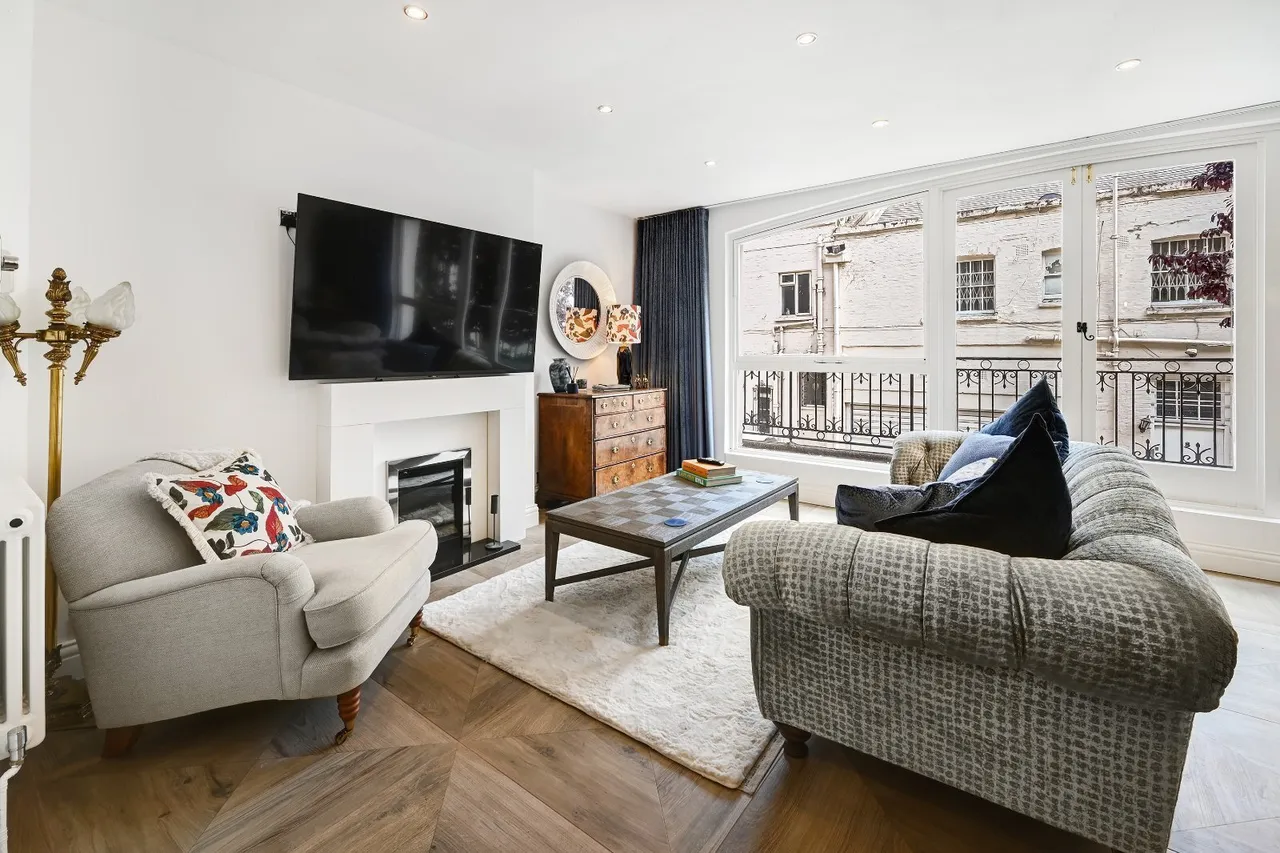 2 bed house to rent, Belgrave Mews North, Belgravia, SW1X