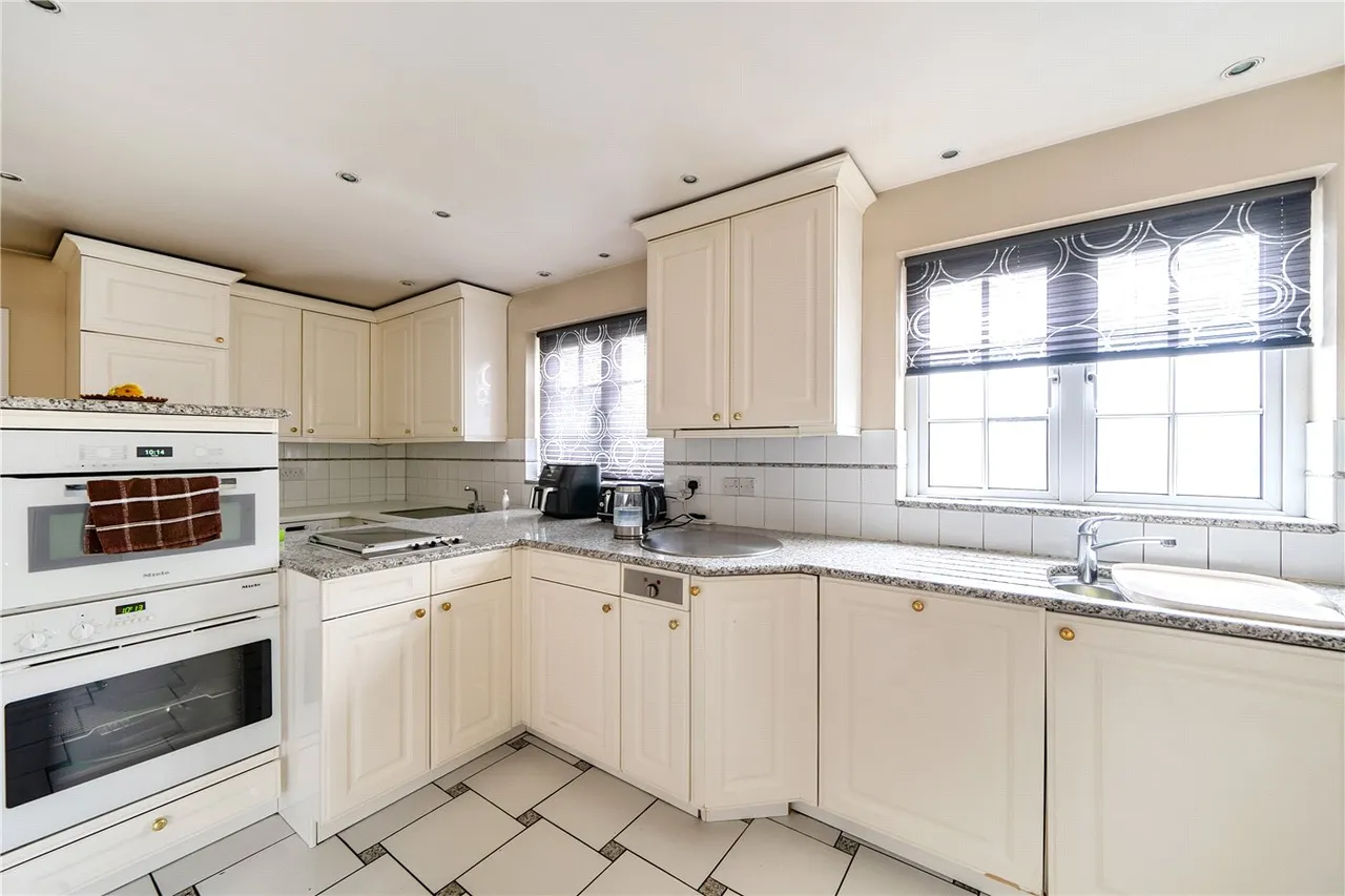 Haslemere Gardens, Finchley, N3, photo 14