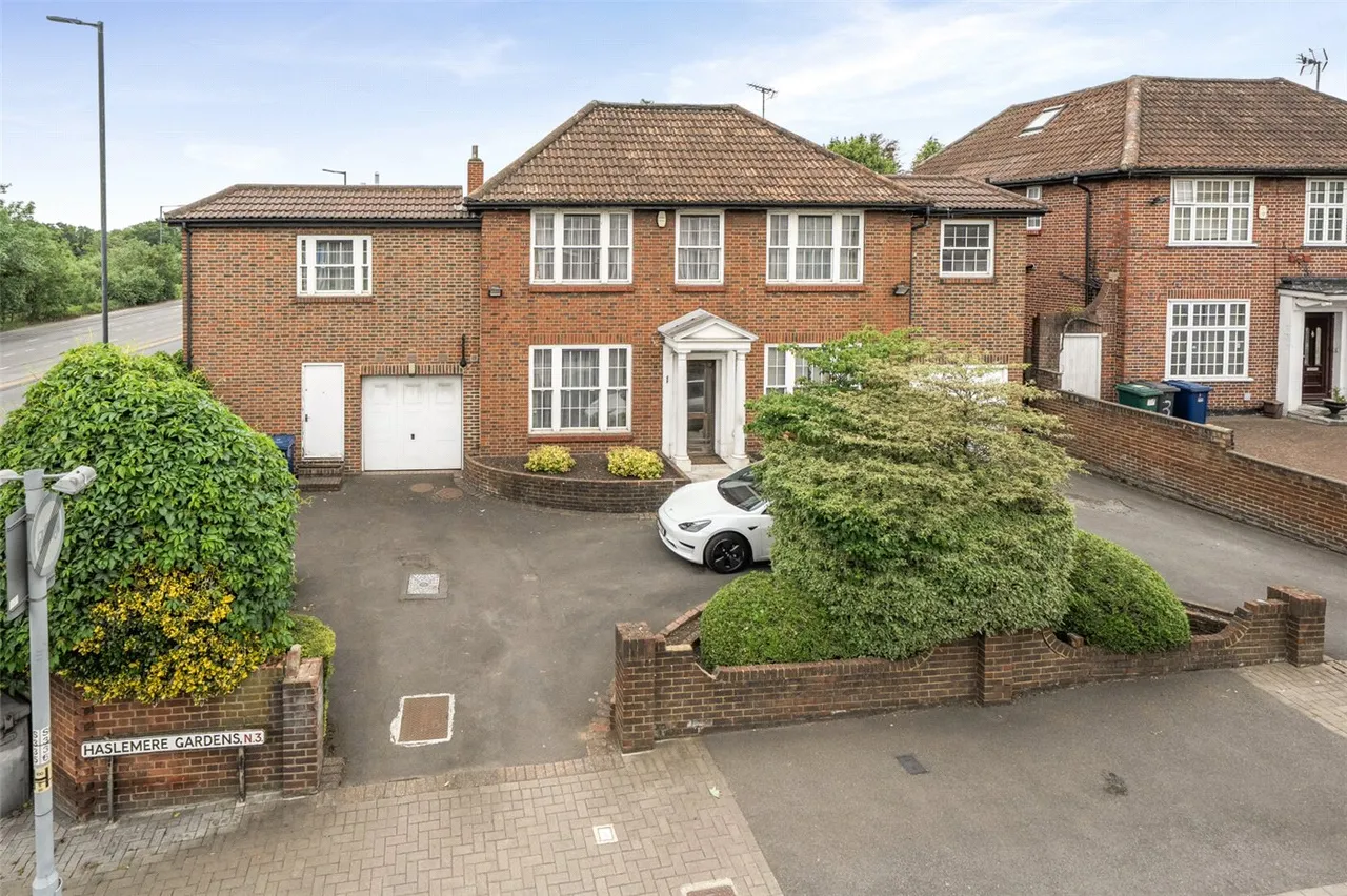Haslemere Gardens, Finchley, N3, photo 26