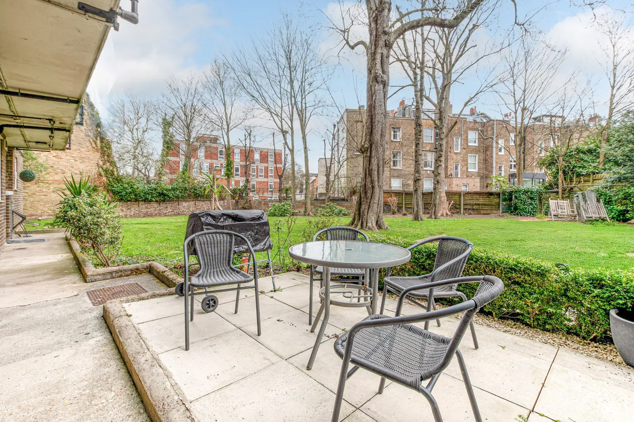 London, NW6, photo 5