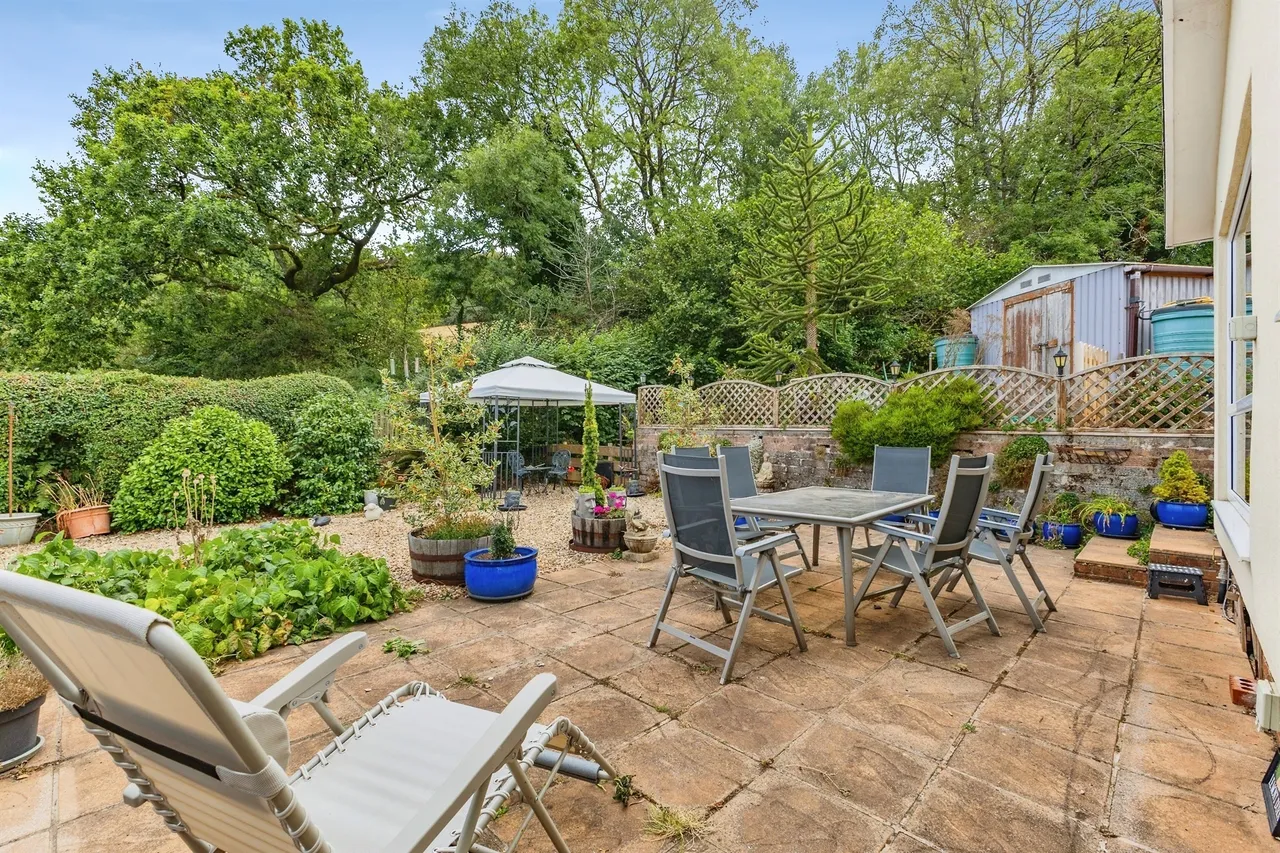 2 bed park home for sale, Totnes Road, Paignton, TQ4