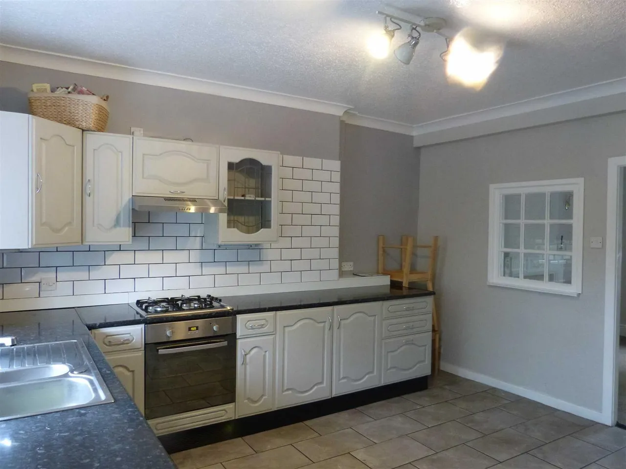 Mottram Road, Broadbottom, SK14, photo 4