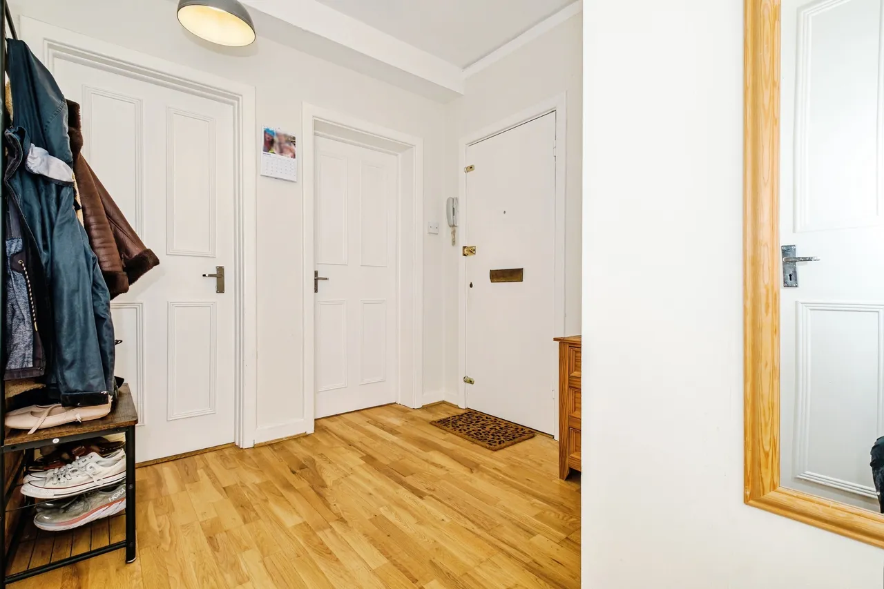 West Parade, Worthing, BN11, photo 16