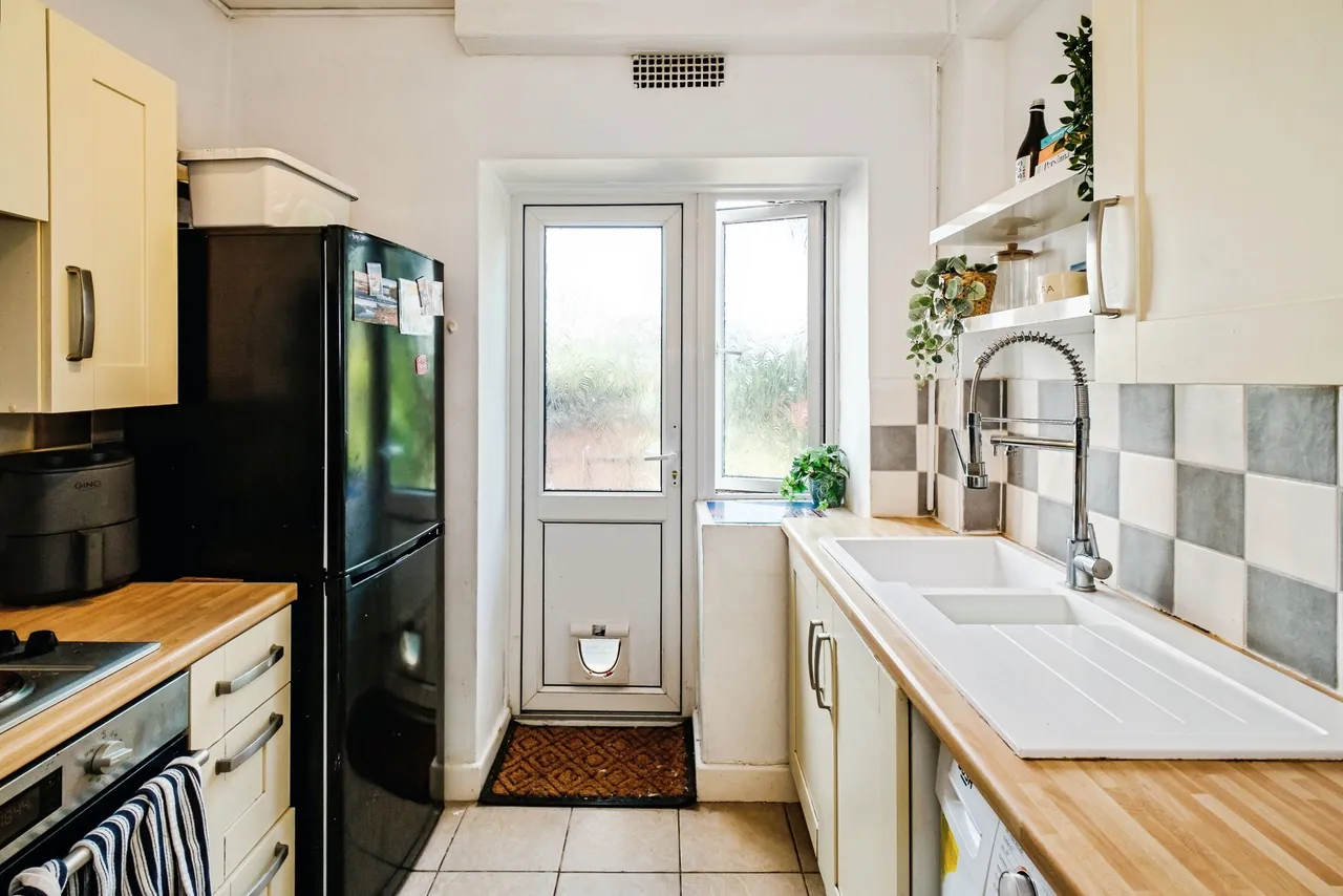 West Parade, Worthing, BN11, photo 8