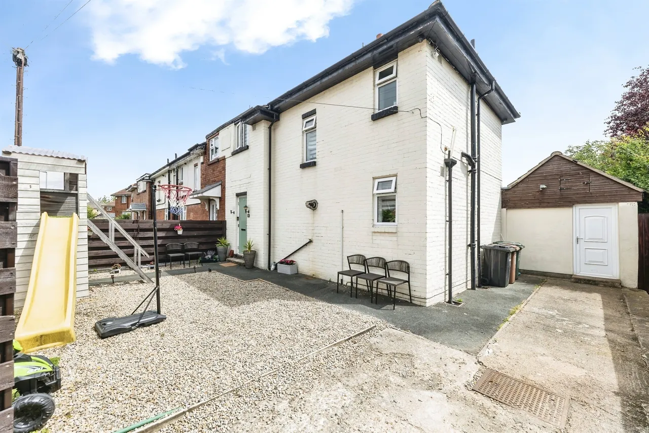 3 bed house for sale — Throstle Street, Leeds