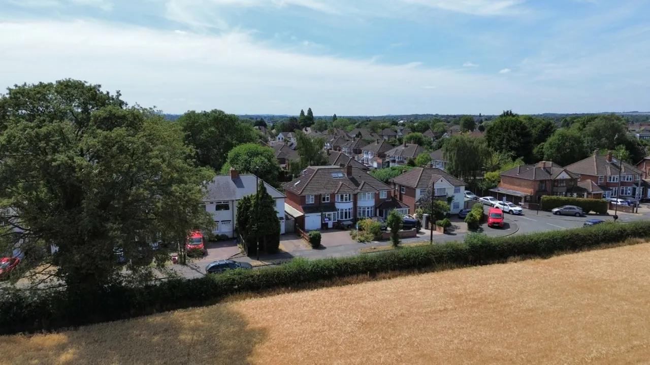 Lindridge Road, Sutton Coldfield, photo 3