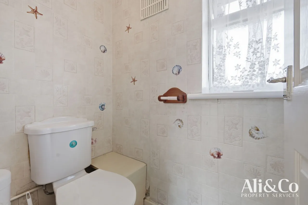 Gourney Grove, Grays, Essex, RM16 2DH, photo 16
