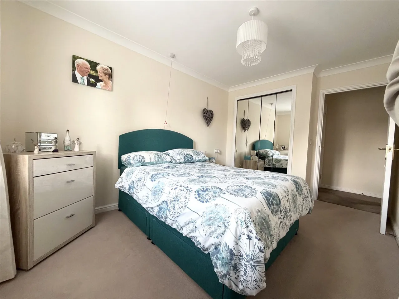 Gwenllian Morgan Court, Heol Gouesnou, LD3, photo 13