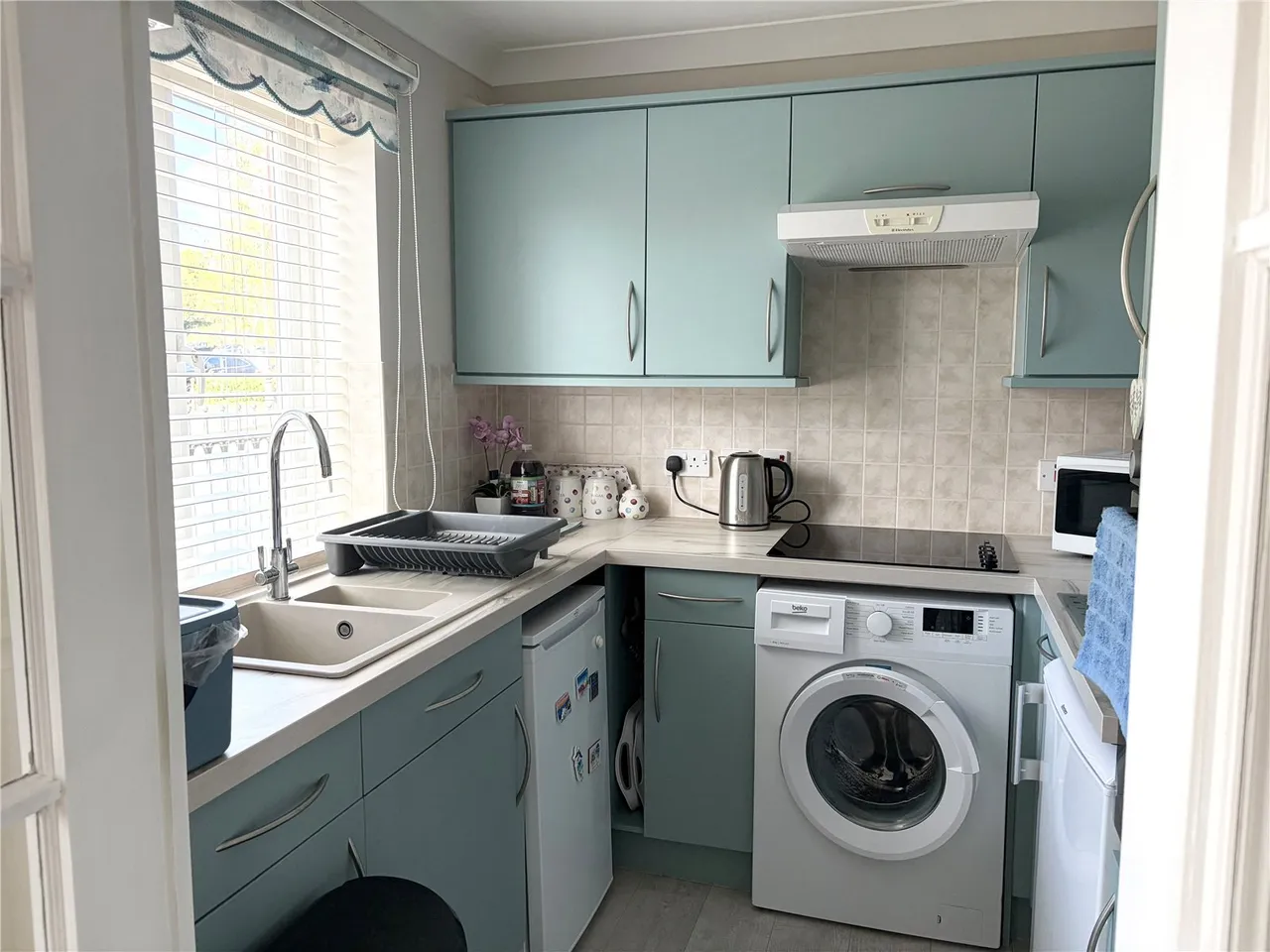 Gwenllian Morgan Court, Heol Gouesnou, LD3, photo 7