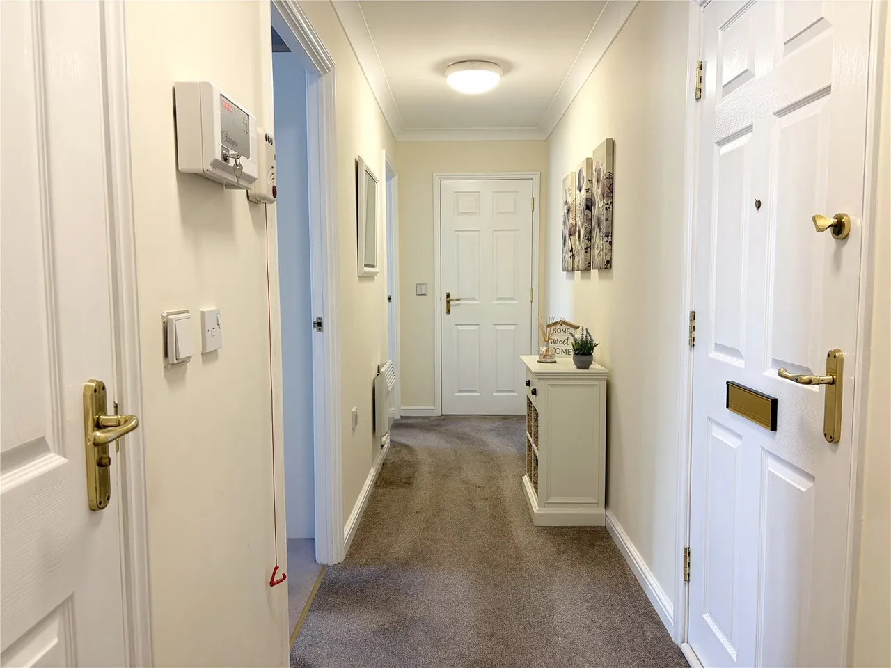 Gwenllian Morgan Court, Heol Gouesnou, LD3, photo 2