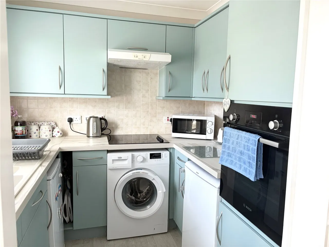 Gwenllian Morgan Court, Heol Gouesnou, LD3, photo 6