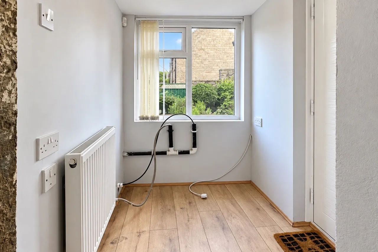 Glossop Road, Glossop, photo 8