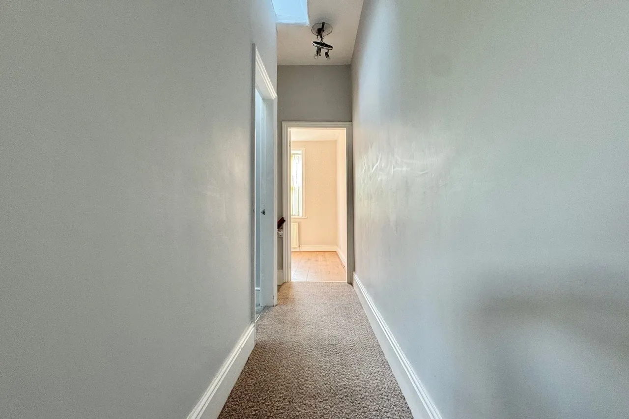 Glossop Road, Glossop, photo 14