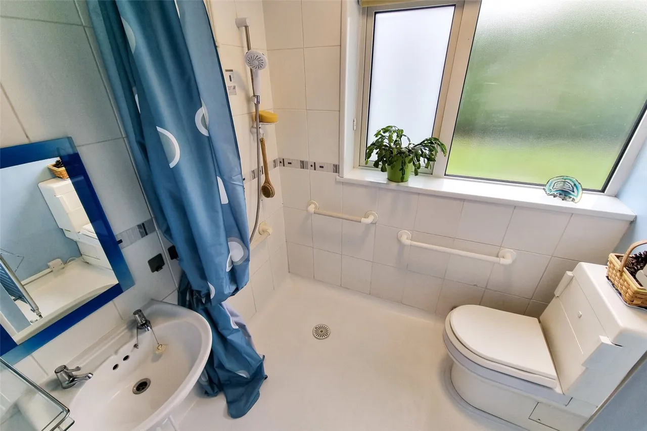 South Road, Ash Vale, Guildford, Surrey, GU12 5AH, photo 10
