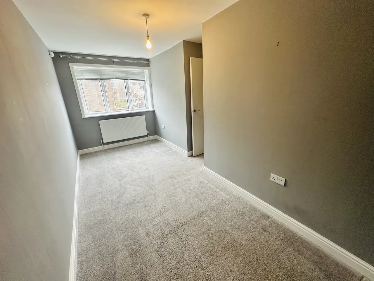Mayfair Gardens, Stoke-on-Trent, ST6, photo 8