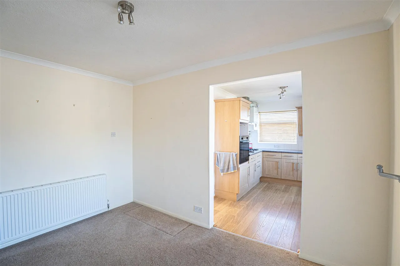 Lancing Close, Hastings, photo 24