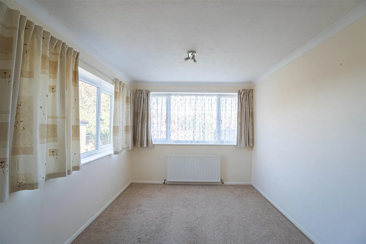 Lancing Close, Hastings, photo 6