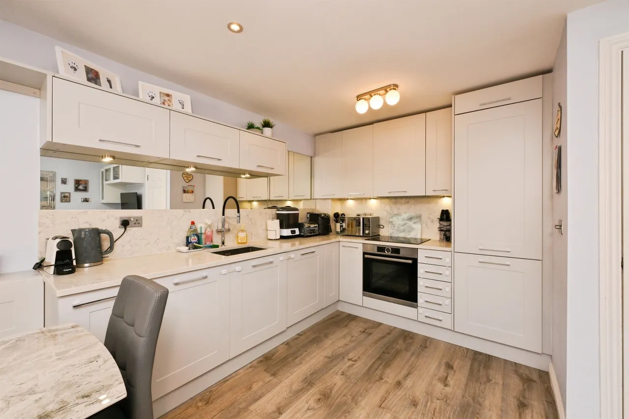 Waterfall Close, Hoddesdon, EN11, photo 7
