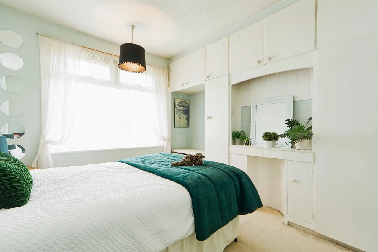 Whitehall Road, Leeds, LS12, photo 11